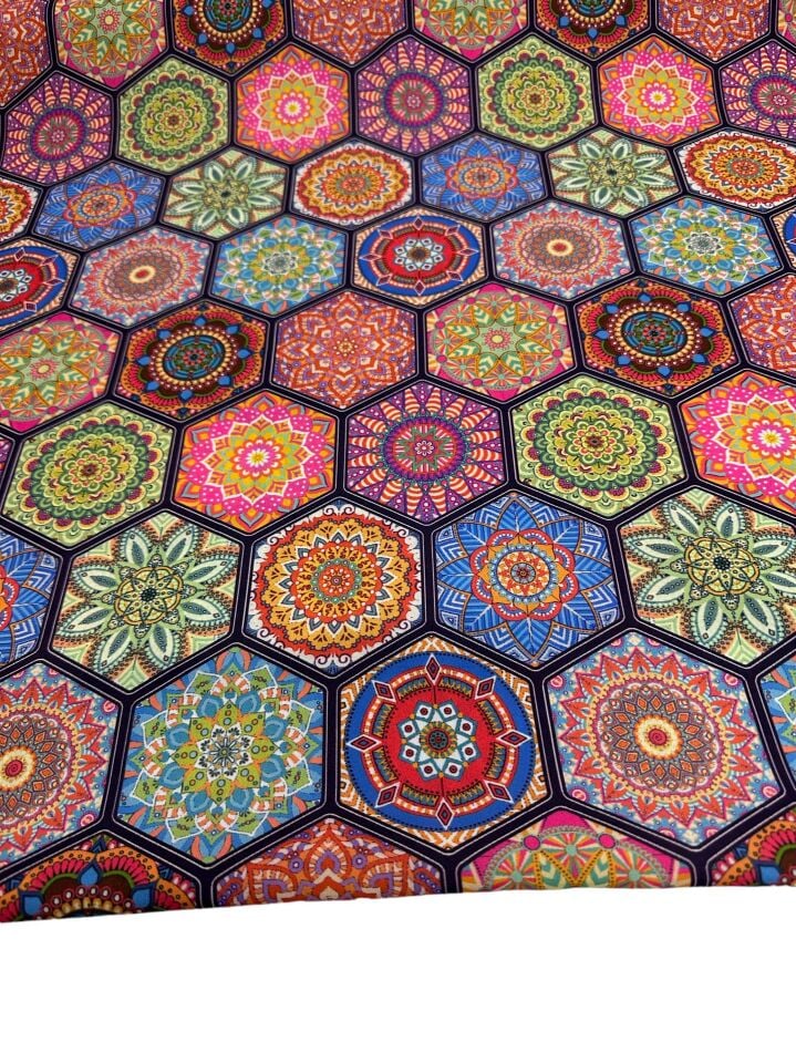 Beşgen Desen Elbiselik Gömleklik Krep Kumaş