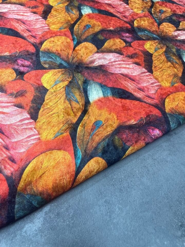 Berlin Desen Elbiselik Kadife Kumaş