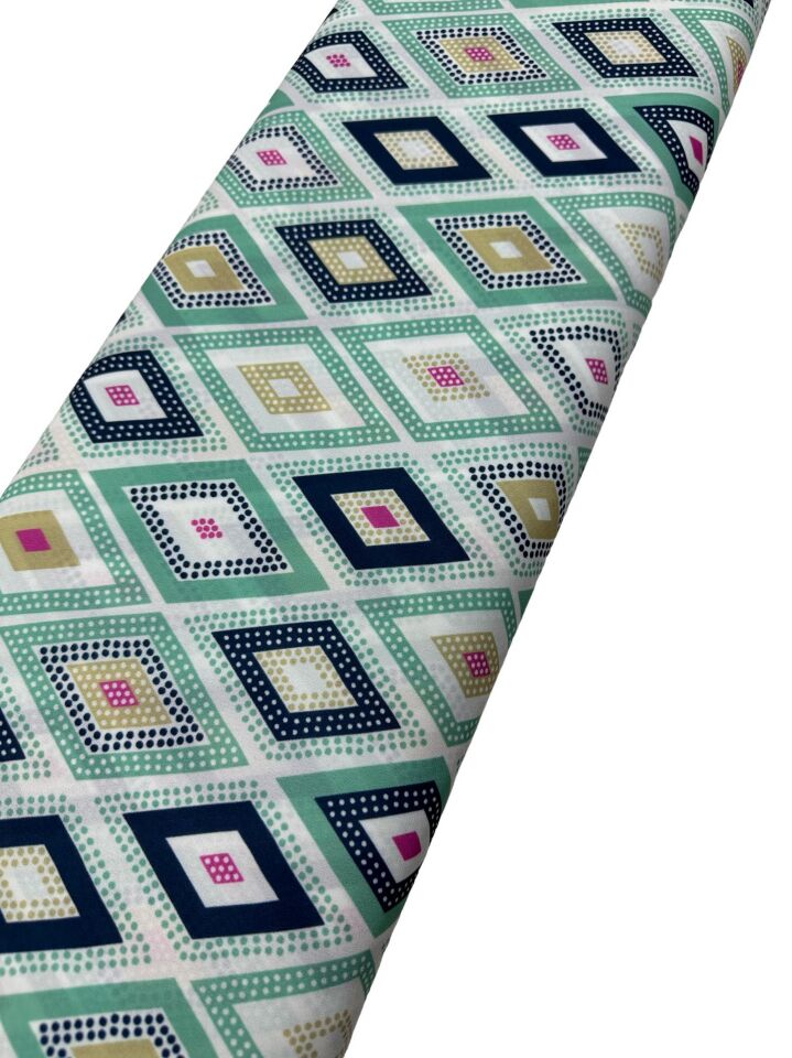 İkat Desen Elbiselik Gömleklik Krep Kumaş