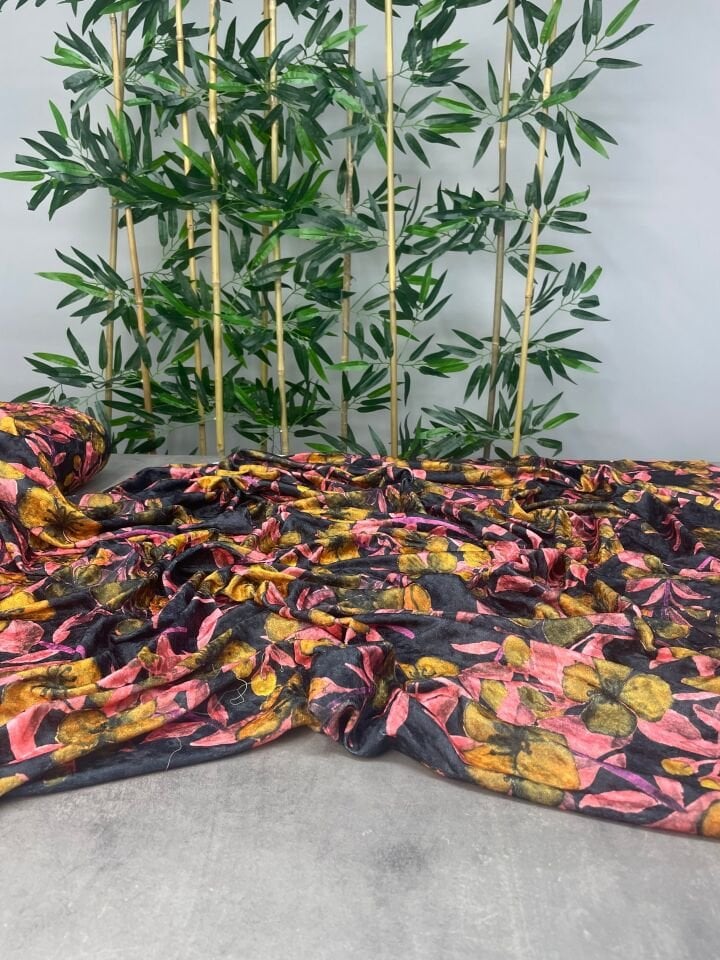 Pastel Desen Elbiselik Kadife Kumaş