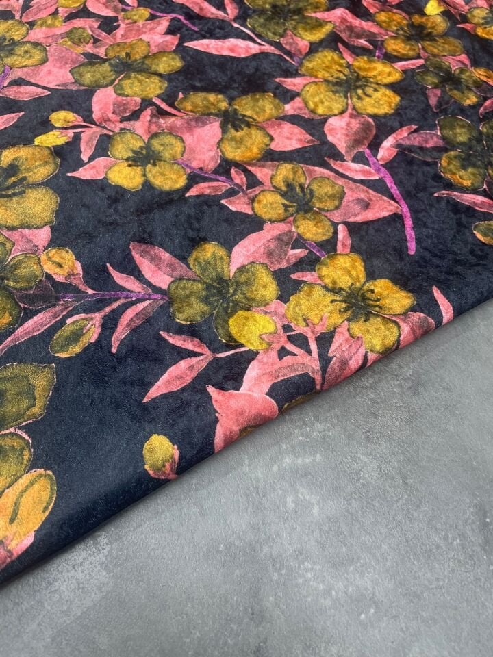 Pastel Desen Elbiselik Kadife Kumaş