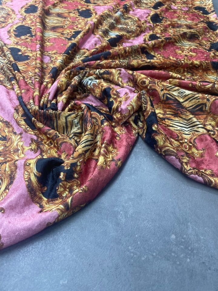 Tiran Desen Elbiselik Kadife Kumaş