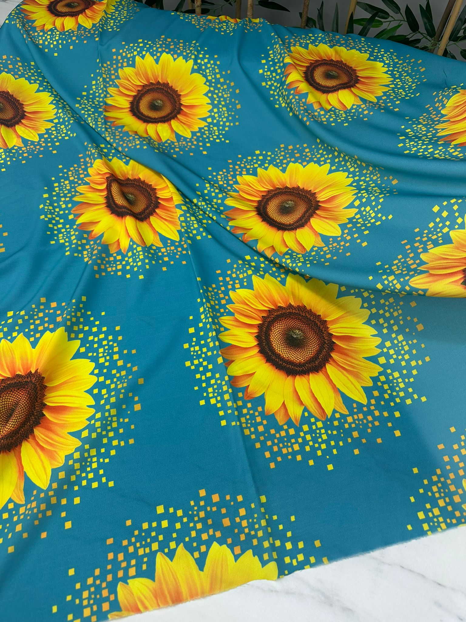 Ay Çiçegim Krep Kumaş