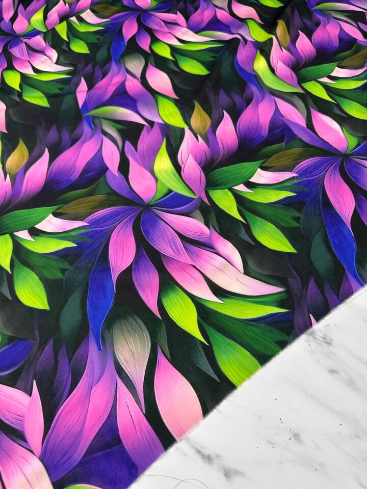 Yaprak Desen Elbiselik Gömleklik Krep Kumaş