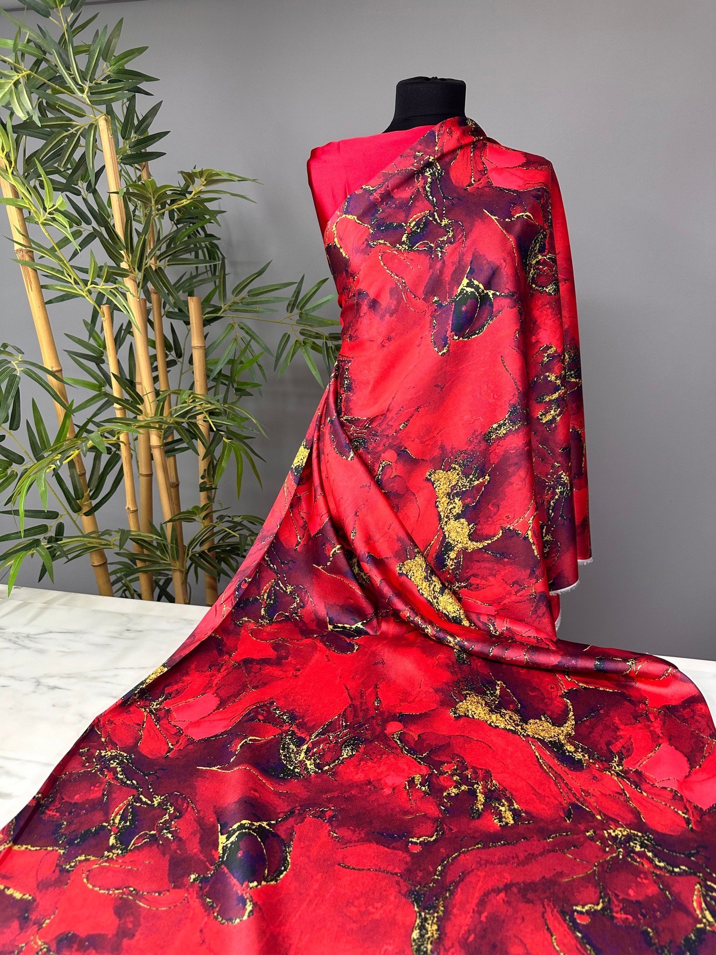 Kombinli Yöresel Elbiselik Tivil Saten Kumaş