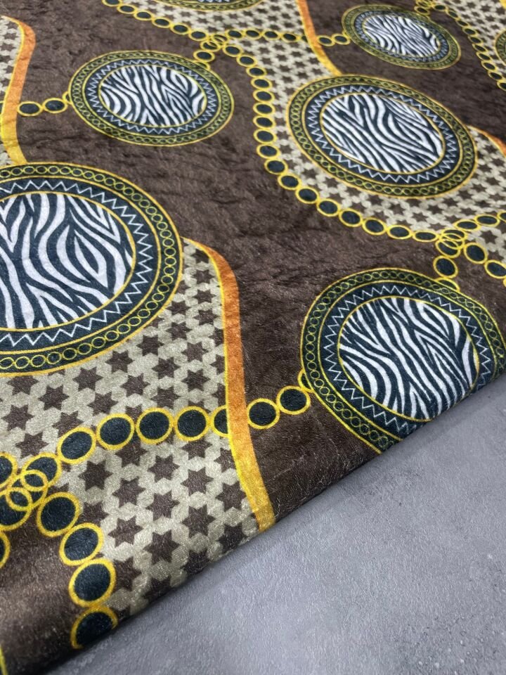 Vira Desen Elbiselik Kadife Kumaş