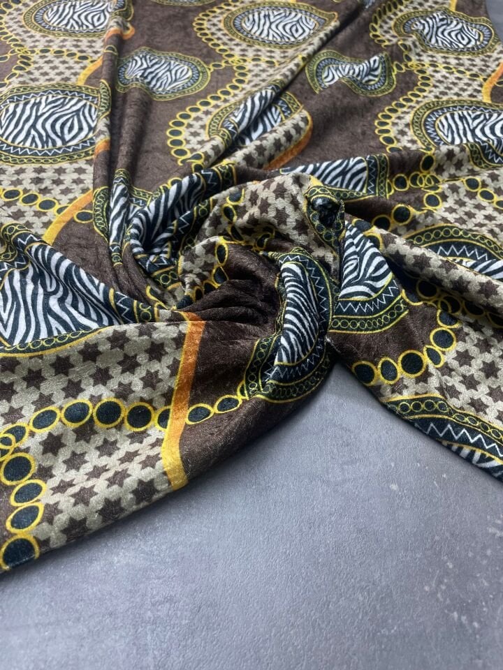 Vira Desen Elbiselik Kadife Kumaş