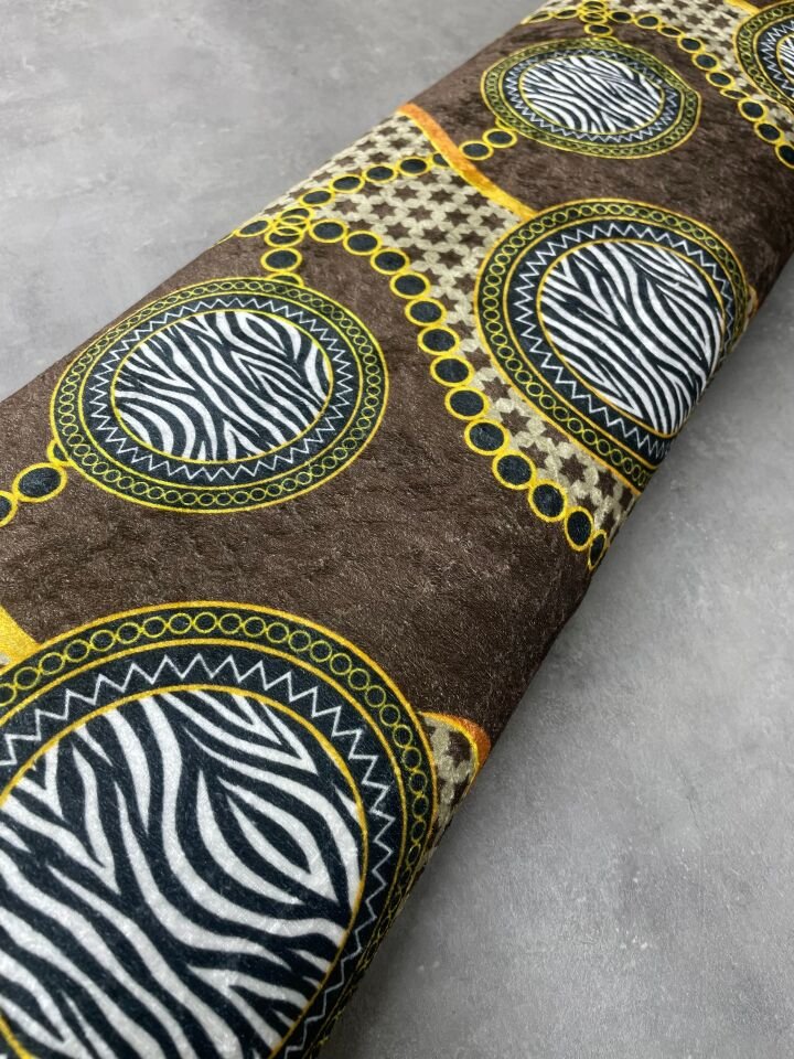 Vira Desen Elbiselik Kadife Kumaş