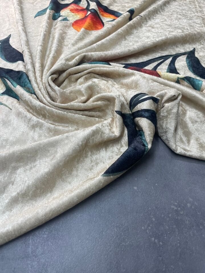 Mİlo Çiçegi Desen Elbiselik Kadife Kumaş