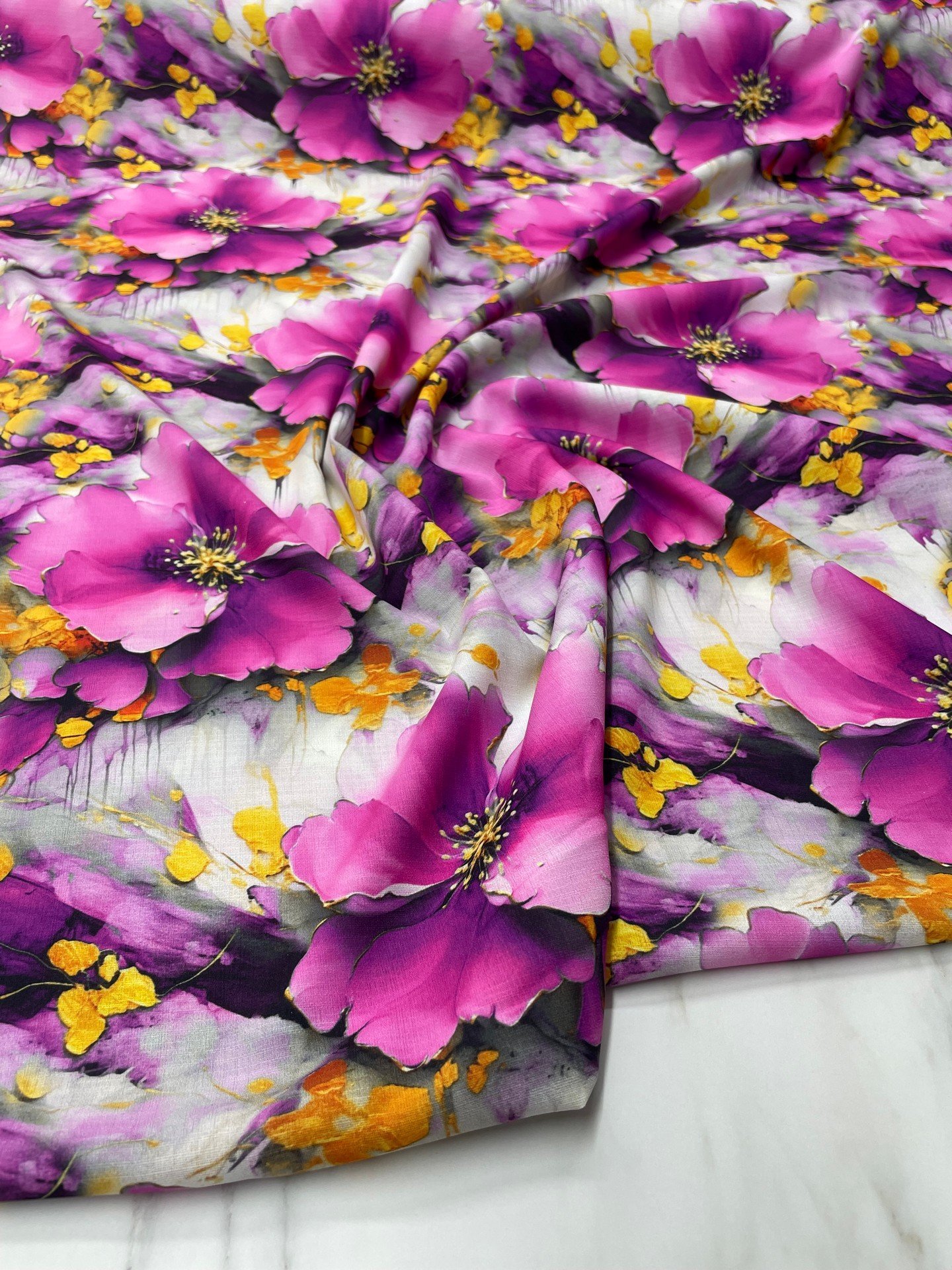 Pembe Geranium Desen Elbiselik Gömleklik Krep Kumaş