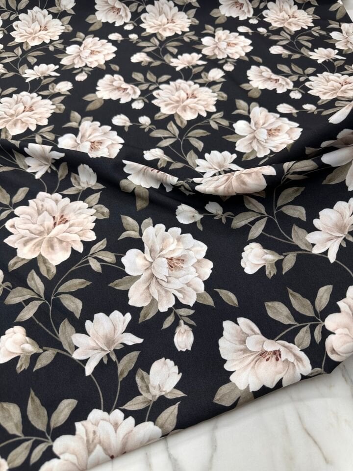 Gül Desen Elbiselik Gömleklik Krep Kumaş