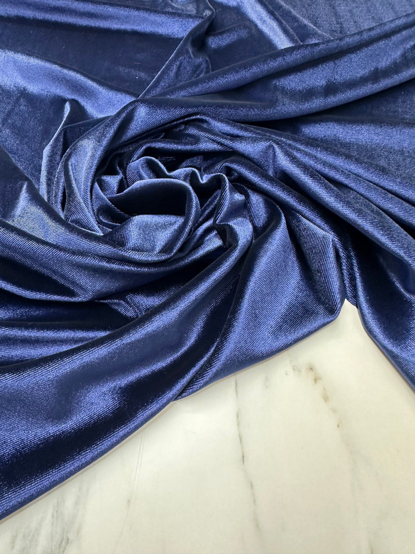 Laciver Düz Likralı Elbiselik İpek Kadife