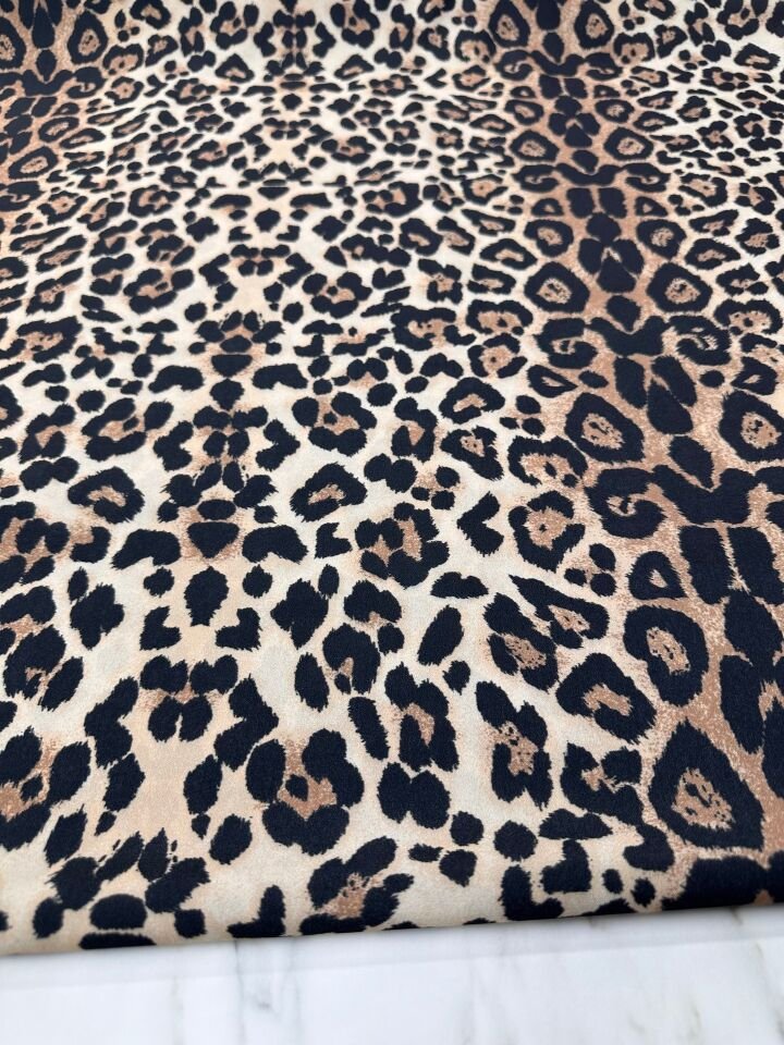 Leopar Desen Elbiselik Gömleklik Krep Kumaş