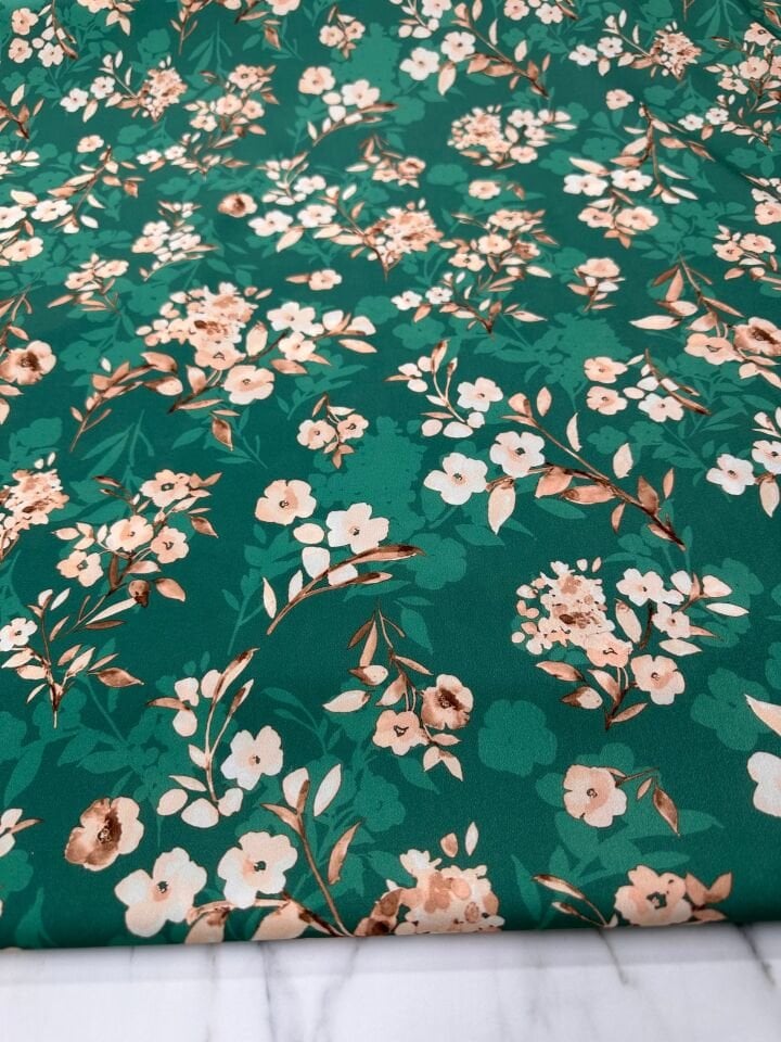 Erik Çiçeği Desen Elbiselik Gömleklik Krep Kumaş