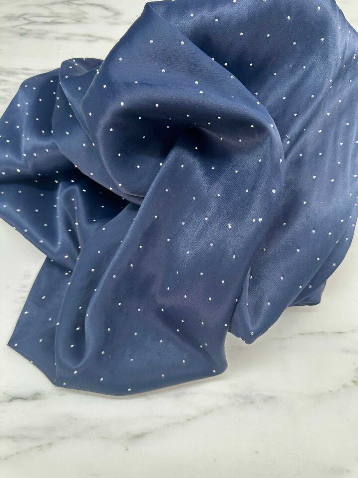 Vilara Taşlı Saten