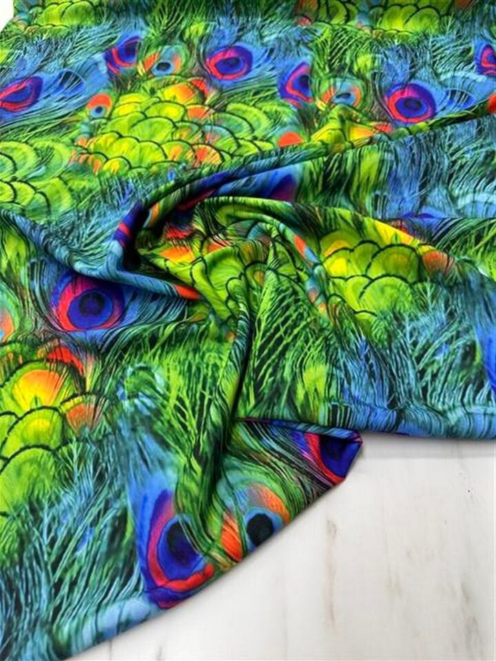 Tavus Tüyü Desen Elbiselik Gömleklik Krep Kumaş