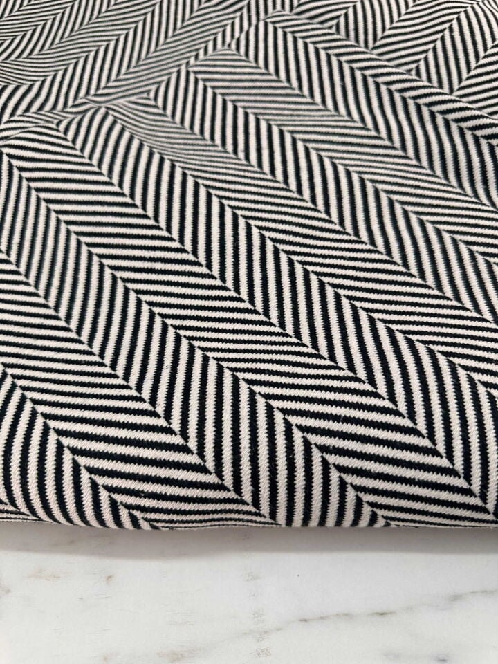 Kışlık Balık Sırtı Dokuma Etek Ceket Kap Yelek