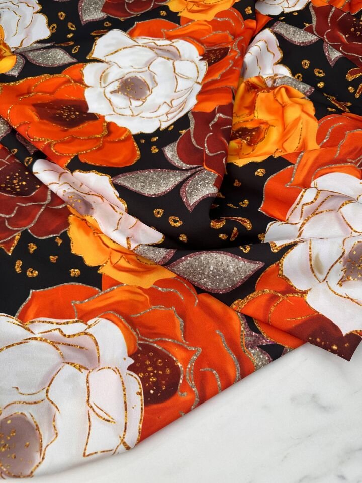 Leva Gül Desen Dijital Baskı Elbiselik Krep Kumaş