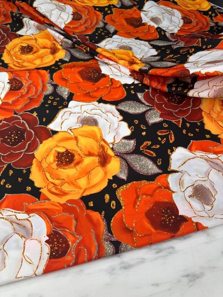 Leva Gül Desen Dijital Baskı Elbiselik Krep Kumaş