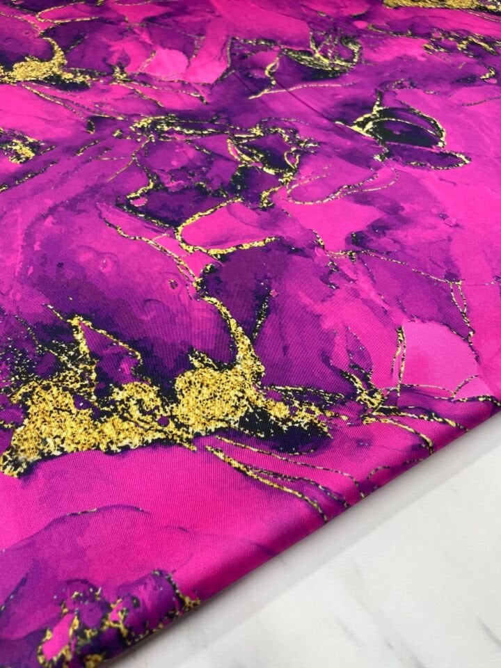 Fuşya Mermer Desen Elbiselik Gömleklik Tivil Saten Kumaş
