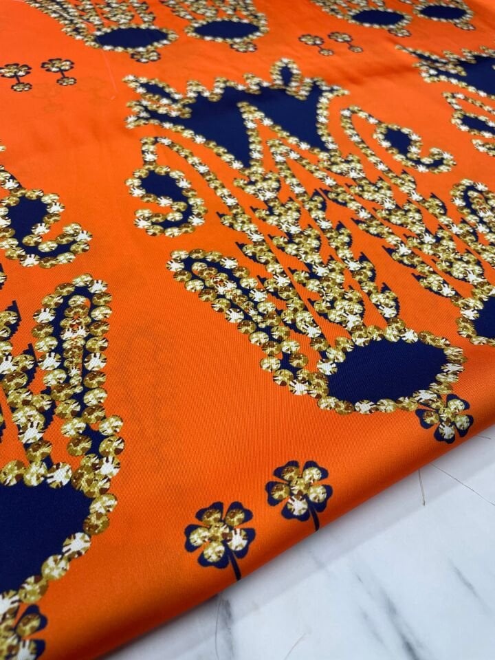 Turuncu İkat Desen Elbiselik Gömleklik Tivil Saten Kumaş