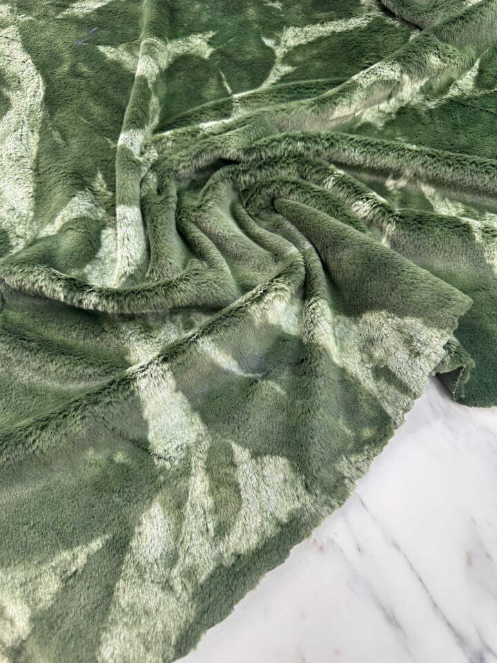 Yeşil Kısa Tüy batik Desen Pelüş Kumaş Yevel kapşonlu