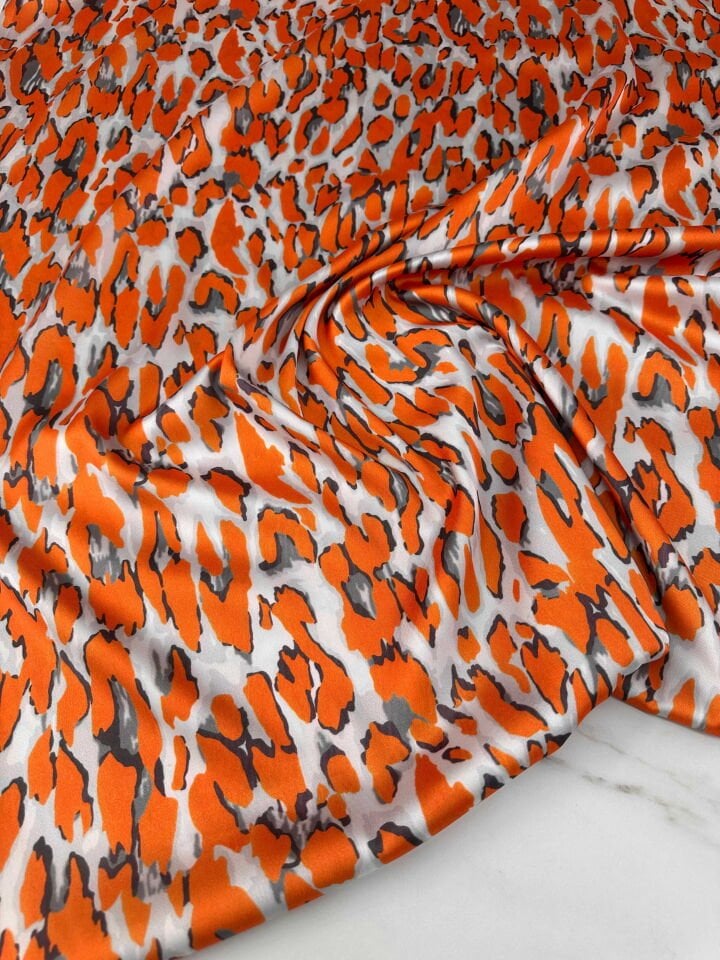 Desenli İpek Saten Elbise Gömlek Etek Şalvar