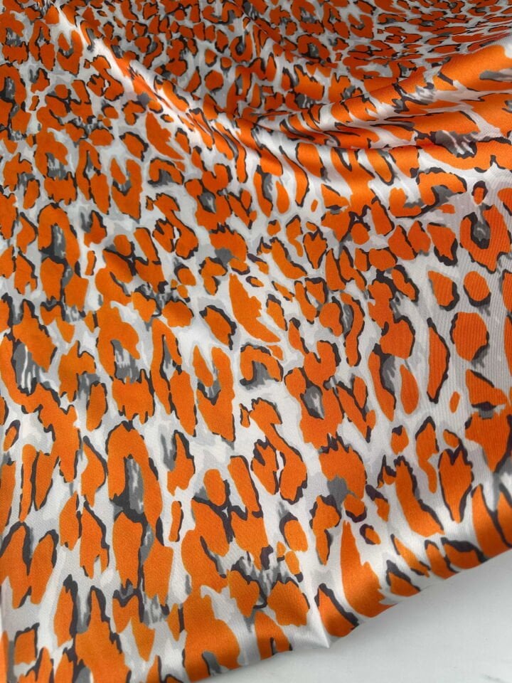 Desenli İpek Saten Elbise Gömlek Etek Şalvar