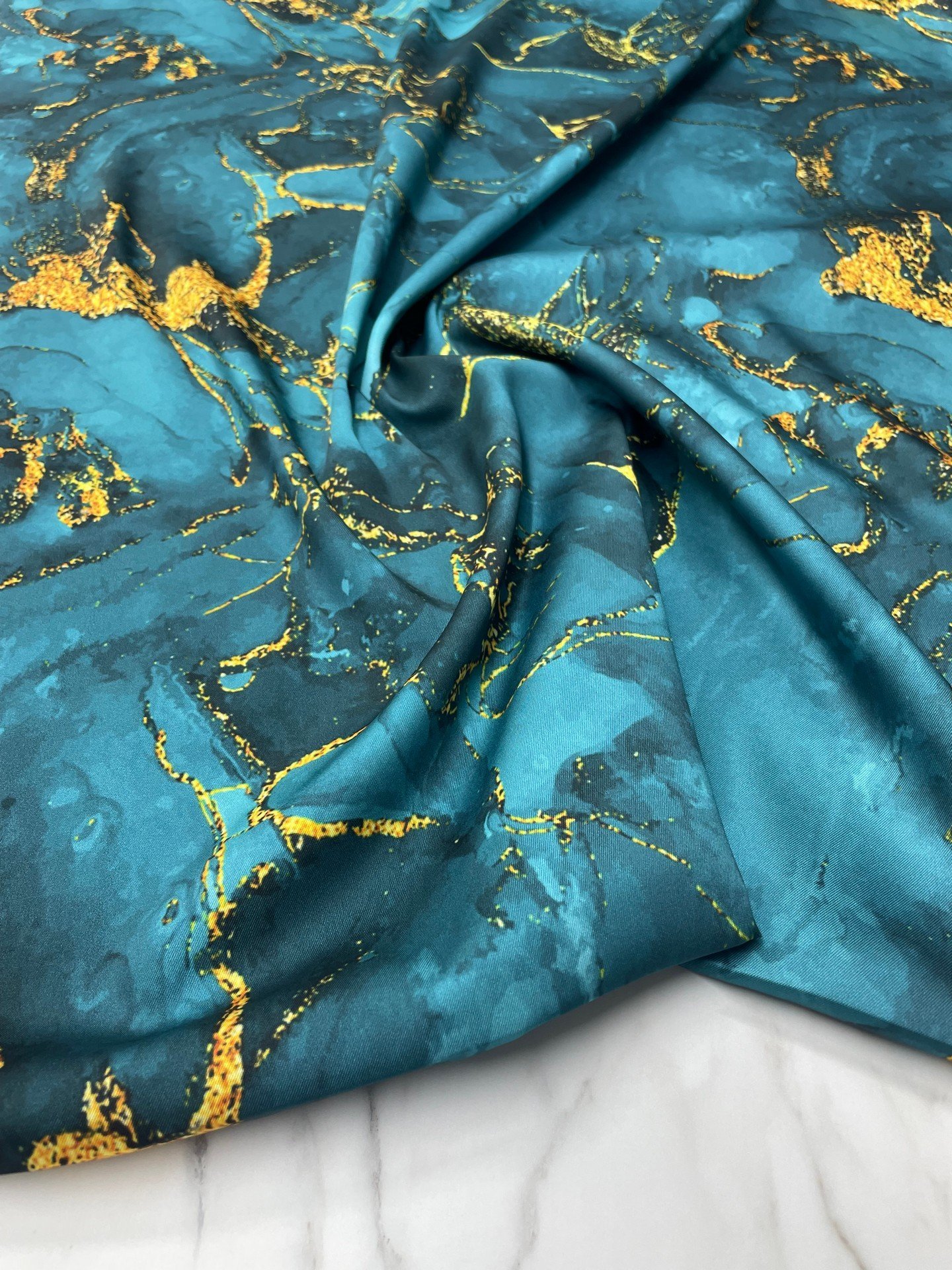 Mavi Mermer Desen Elbiselik Gömleklik Tivil Saten Kumaş