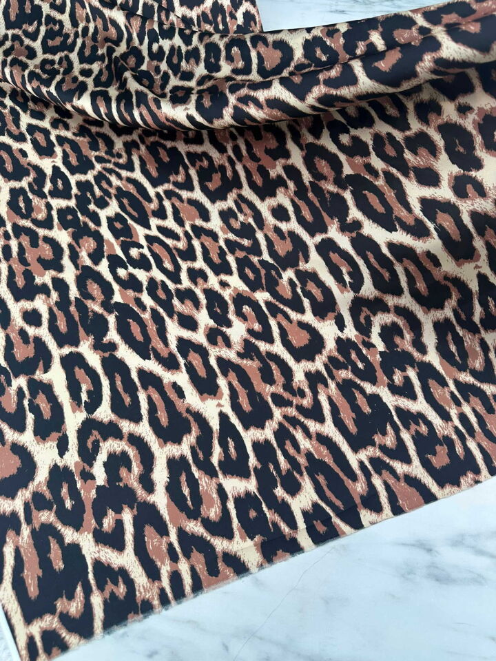 Leopar İpek Saten