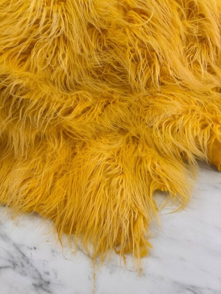 Sarı Renk Uzun Tüy Pelüş Kumaş