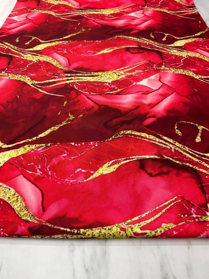 Kırmızı Mermer Desen Elbiselik Gömleklik Tivil Saten Kumaş