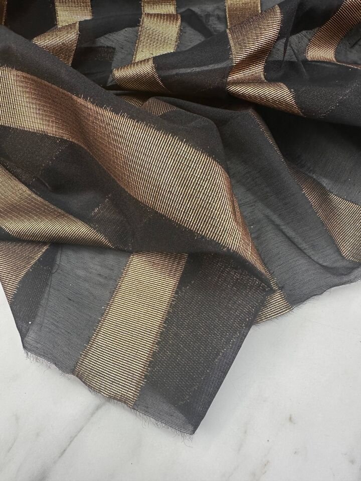 Altın Sarısı İşlemeli Elbiselik Gömleklik Şifon Kumaş