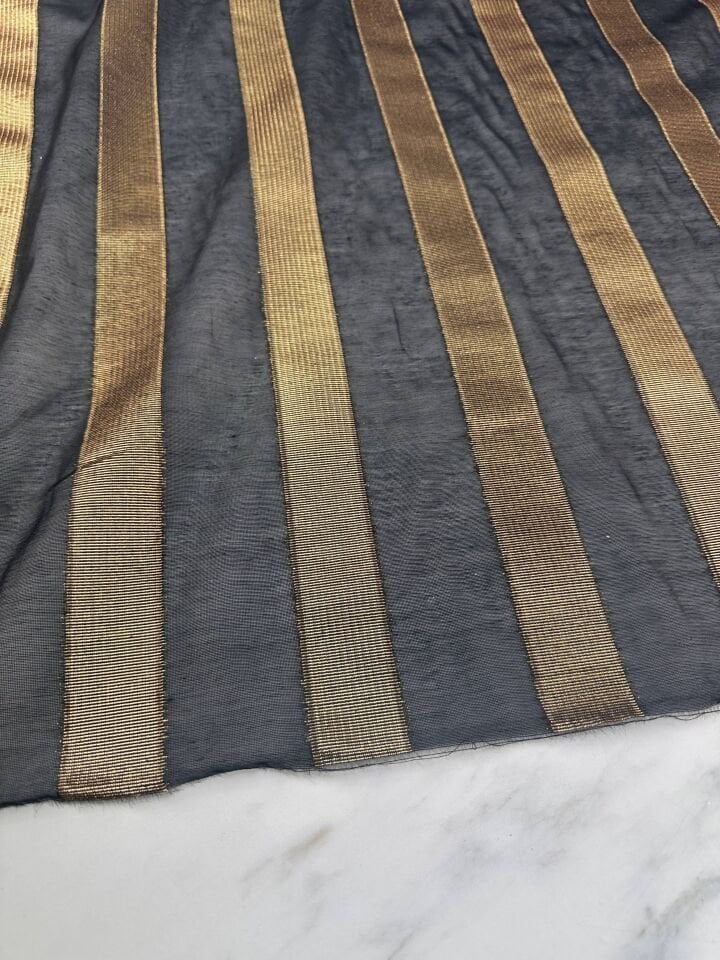 Altın Sarısı İşlemeli Elbiselik Gömleklik Şifon Kumaş