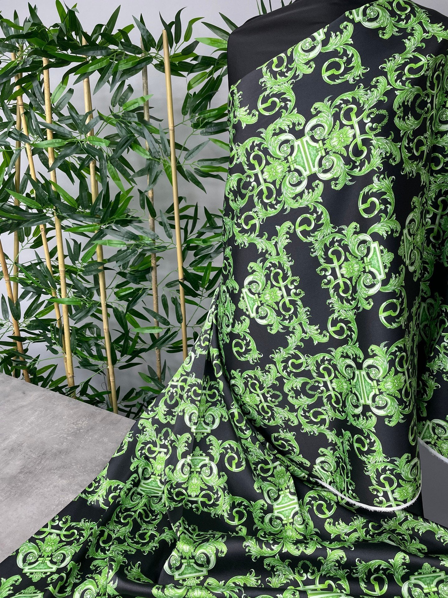 Kombinli Yöresel Elbiselik Tivil Saten Kumaş