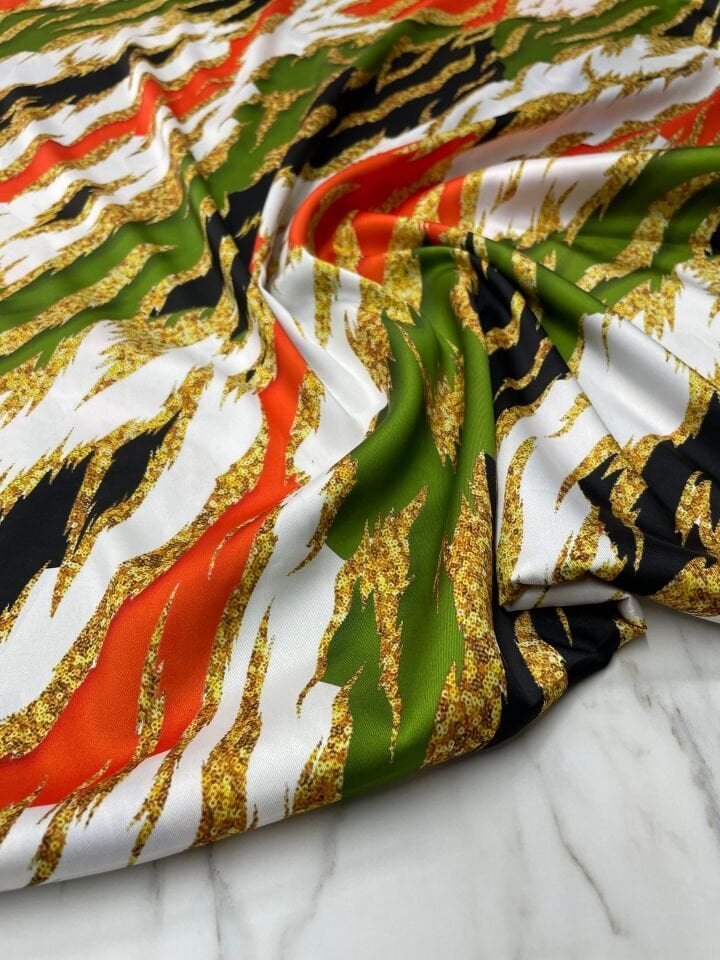 Leonarda Desen Elbiselik Gömleklik Tivil Saten Kumaş