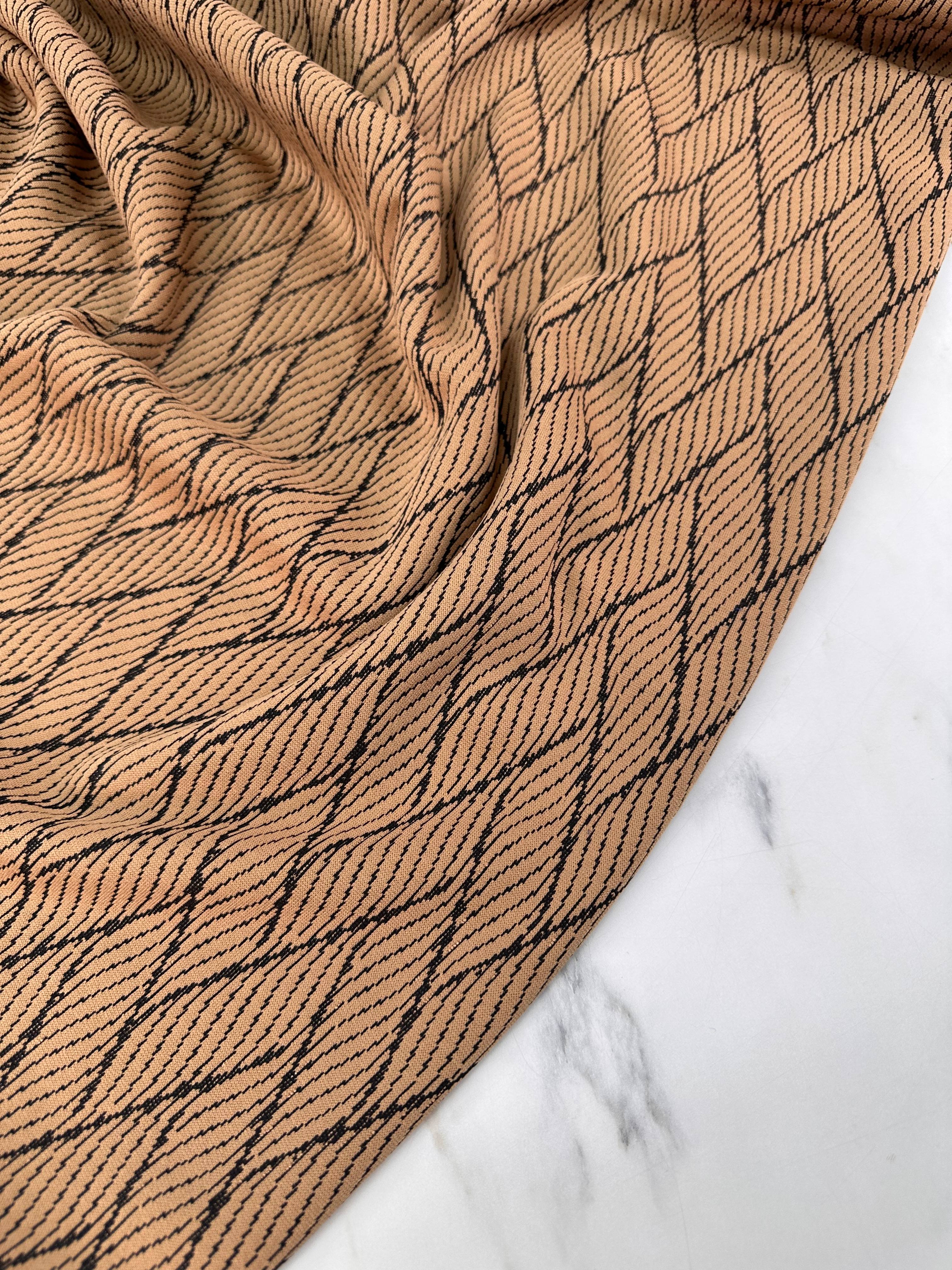 Karamel Renk Desenli Örme Çakar Elbiselik Desen