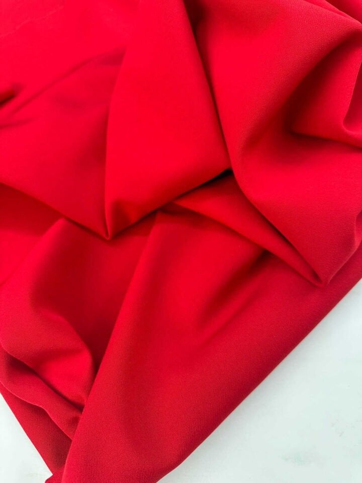 Kırmızı Likralı Dabıl Krep Elbise Etek Ceket Pantolon