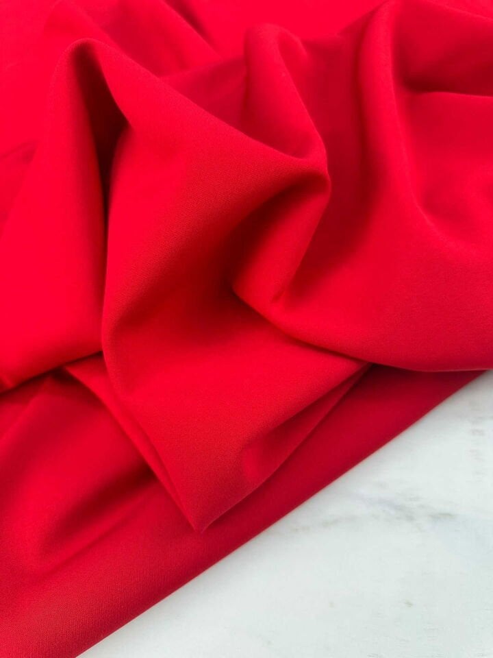 Kırmızı Likralı Dabıl Krep Elbise Etek Ceket Pantolon