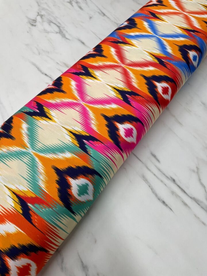 Renkli İkat Desen Elbiselik Gömleklik Tivil Saten Kumaş
