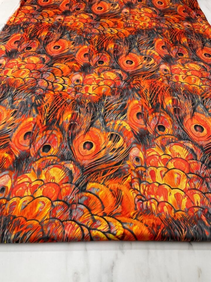 Turuncu Tavus Tüyü Desen Elbiselik Gömleklik Tivil Saten Kumaş