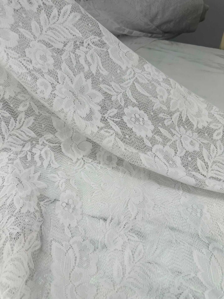 Ekru Motif Desen Lez Dantel
