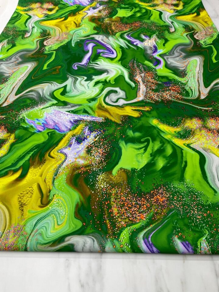 Yeşil Hipnosis Desen Elbiselik Gömleklik Tivil Saten Kumaş