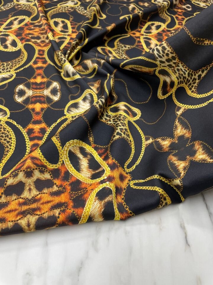 Leopar Detaylı Zincir Desen Elbiselik Gömleklik Tivil Saten Kumaş