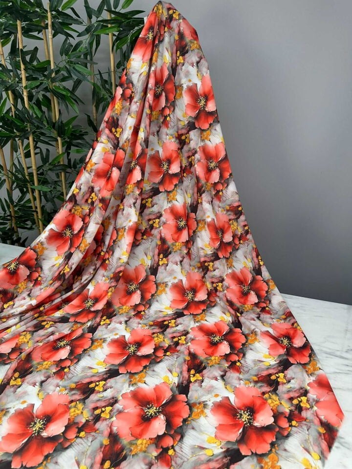 Bahar Desen Krep Kumaş