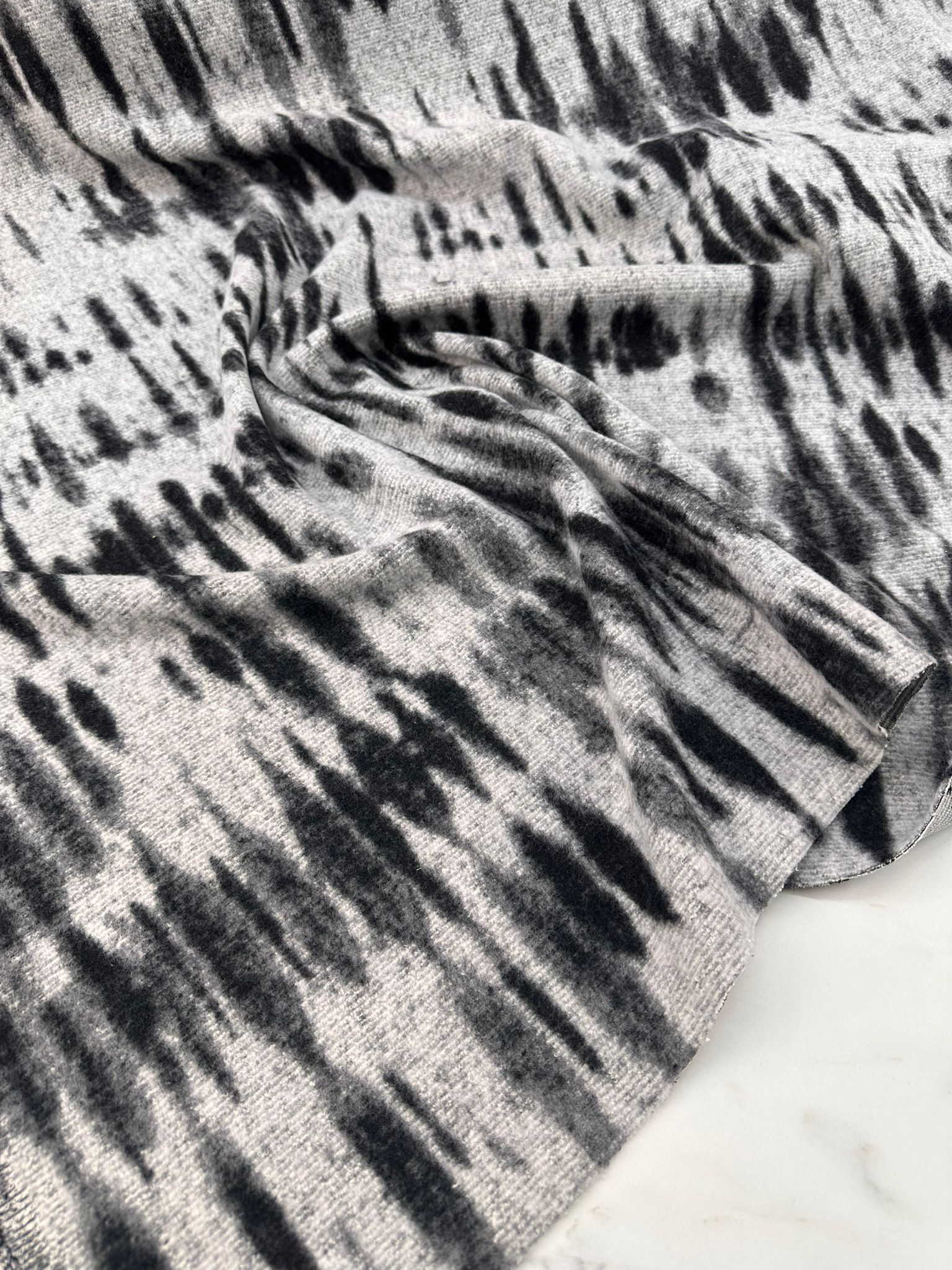 Desenli Keçe Kumaş Elbise Etek Ceket Kap