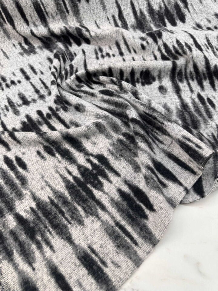 Desenli Keçe Kumaş Elbise Etek Ceket Kap