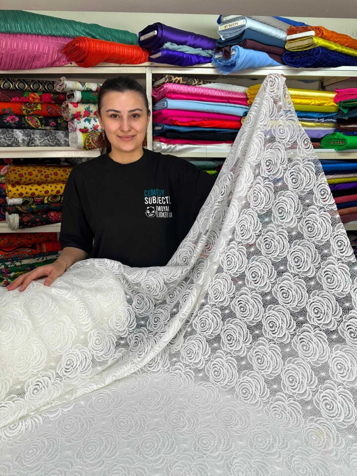 Gül Desen Lez Dantel