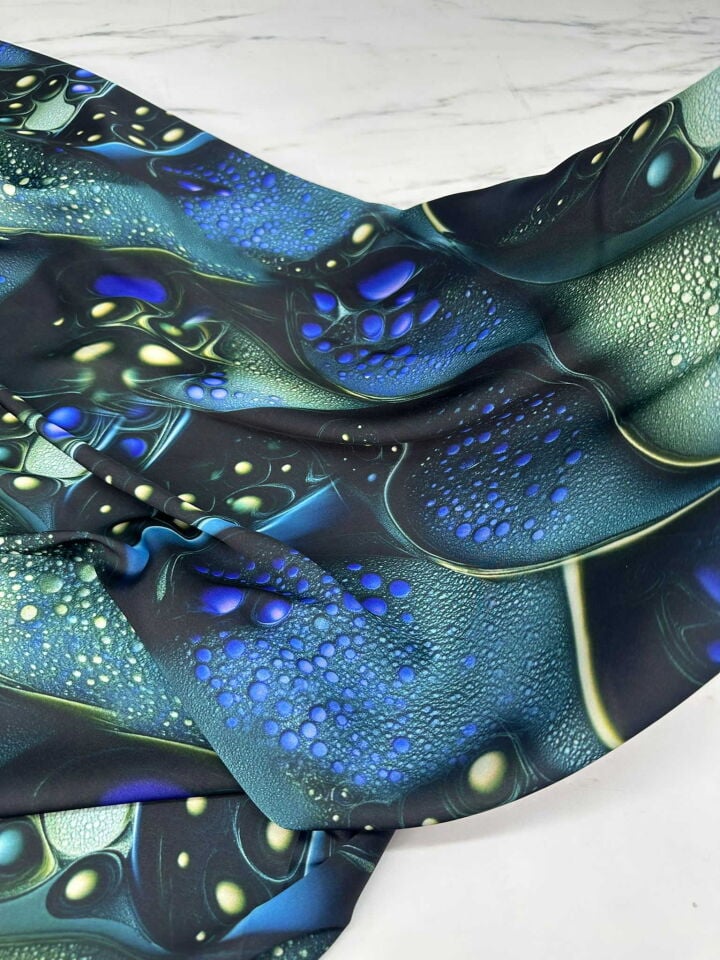 Leona Desen İpek Saten Kumaş