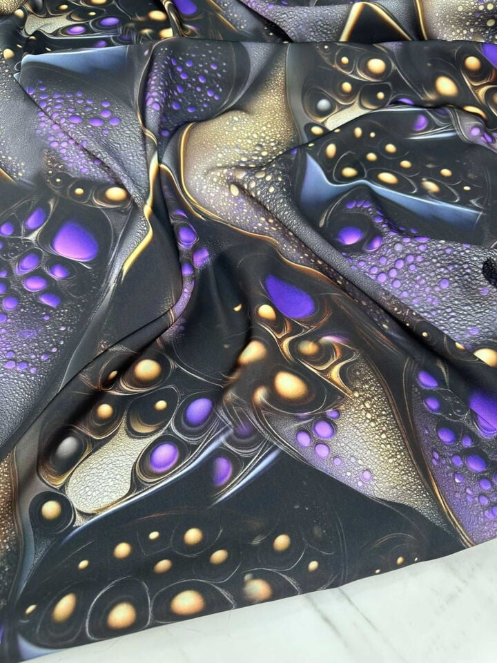 Welvet Desen İpek Saten Kumaş